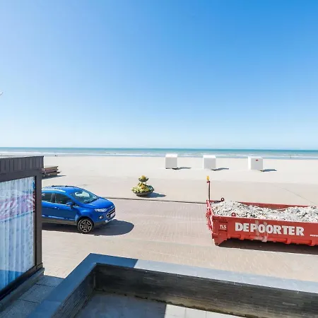 With Sea View Near Belgian Coast 아파트 *
